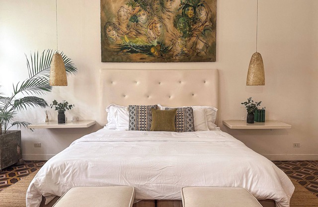 2BR with Private Balcony- Old Town Gem- Private Tours & Free Drinks