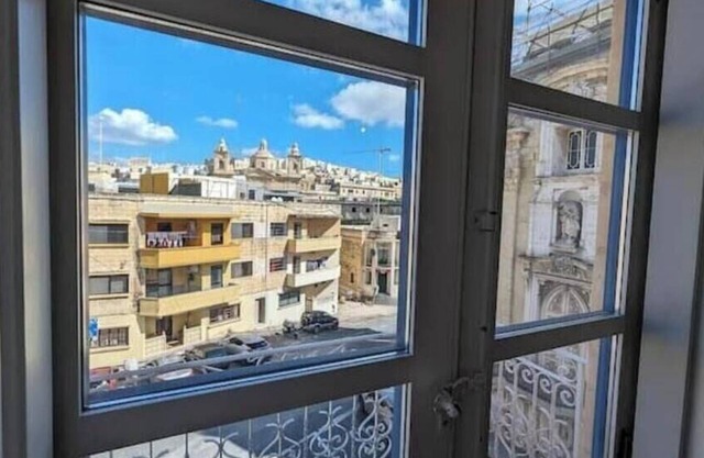 2nd Floor Studio with Balcony KNR Bormla