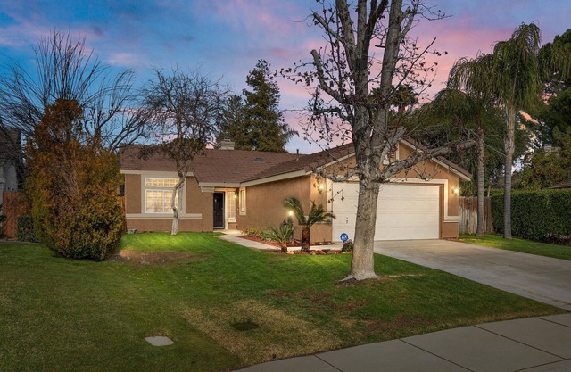 3 Bed 2 Bath, Office Space, Community Pool - Available Now