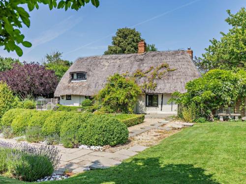 3 Bed in Cotswold 95715