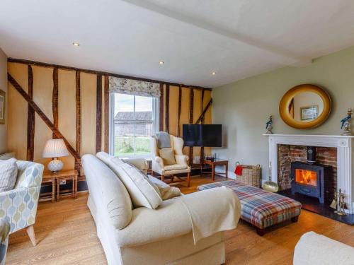 3 Bed in Saffron Walden 85662