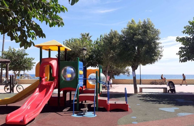 3 bedroom apartment in San Luis de Sabinillas