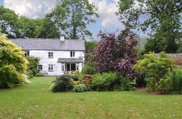 3 bedroom accommodation in Low Nibthwaite, near Coniston