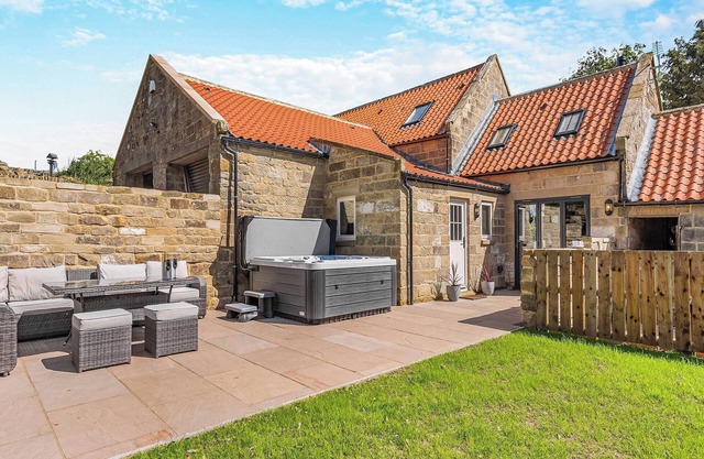 3 bedroom accommodation in Whitby, near Danby
