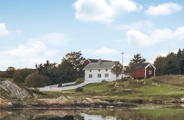 3 bedroom accommodation in Dyrvik