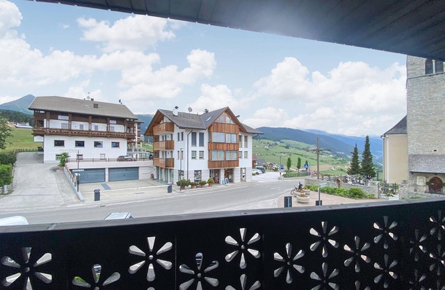 3 bedroom accommodation in Maranza