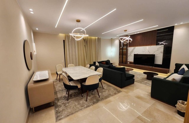 3-bedroom apartment in sheikh zayed with AC, WiFi c01
