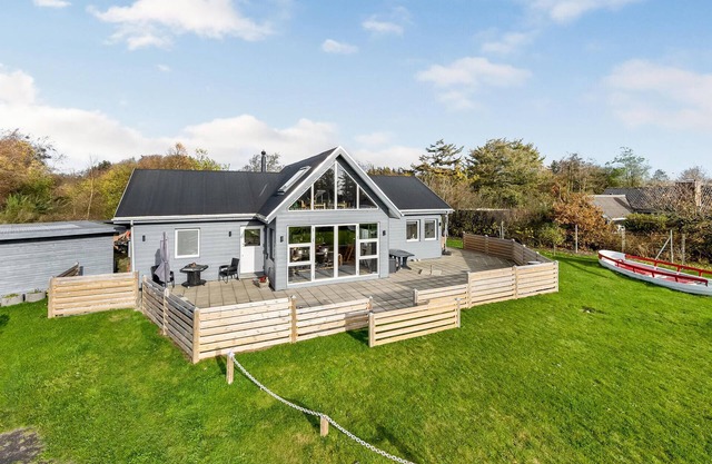 3 bedroom beautiful home in Vemb