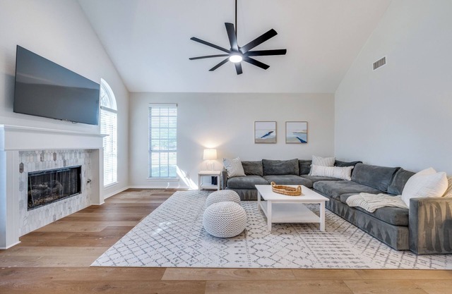 3 Bedroom Family Friendly House w/Southern Charm