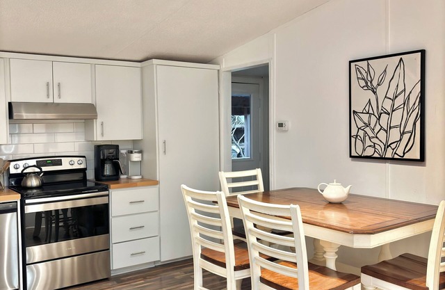 3-bedroom Home 7 miles from COTA, 23 miles from Austin