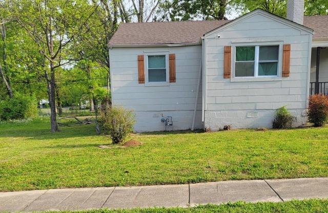 3-bedroom house in awesome Birmingham with AC, WiFi