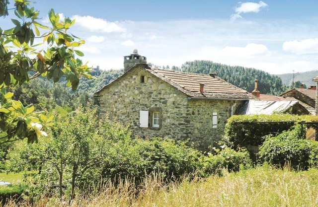 3 bedroom nice home in PEYREMALE