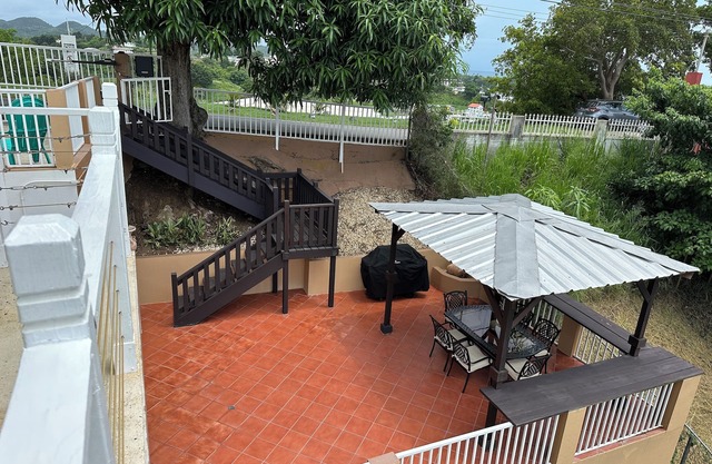 3 Bedrooms/2 1/2 Baths Vacation Home With Beautiful Views Of Desecheo Island!