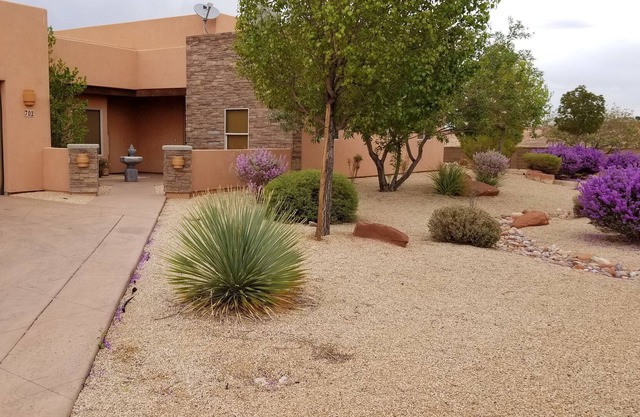 3 BR Vista Vacation - Lake Powell View with Garage