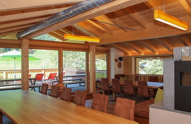 3 nights DO to SO - Alpin Chalet Large