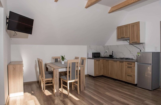 3-room apartment on the ground floor, summer pool