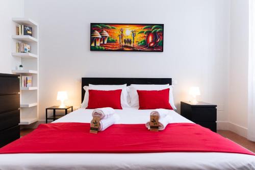 3 Suite in Centro con Balcone a 450 m dal Mare, Parcheggio Pubblico