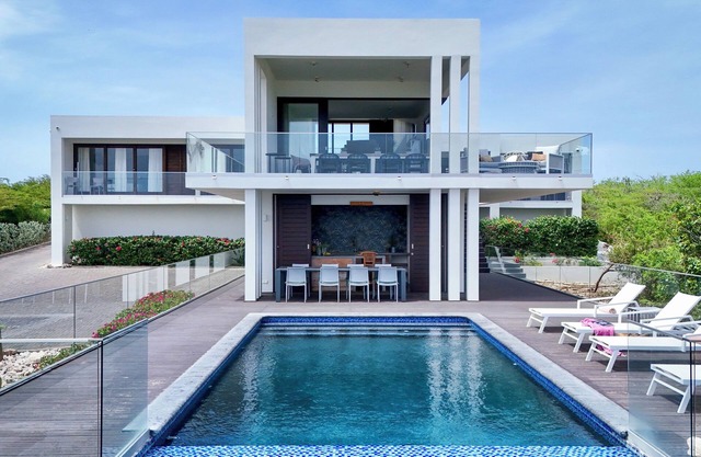 360 Views- Villa w/Private Pool, Oceanview & Salt Lake Views - Coral Estate
