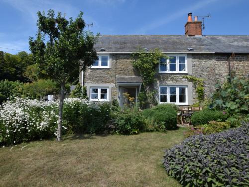 4 Bed in Litton Cheney 75851