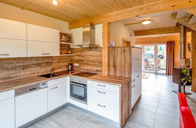 4 bedroom accommodation in St.Georgen am Kreischb.