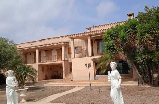 4 bedroom accommodation in Ampolla