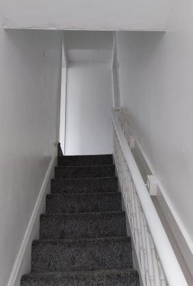 4 bedroom end terrace property