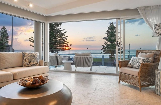 4-bedroom villa in enchanting Manly with Beachfront Access & breathtaking views