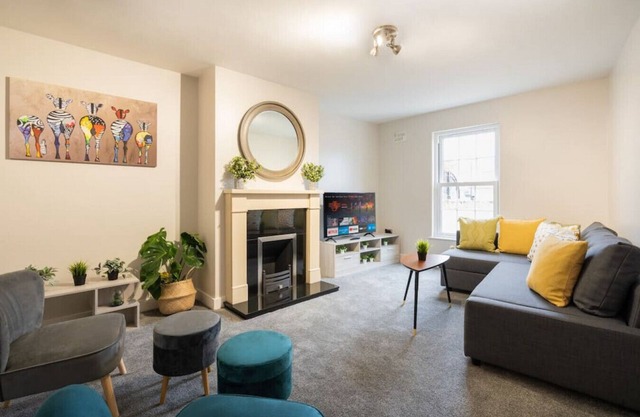 41 Devenish Manor · Escape Ordinary at Devenish Manor - 4 bed, modern