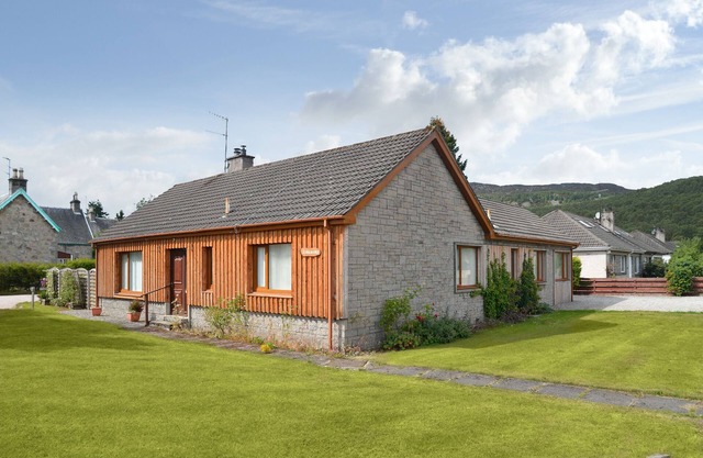 5 bedroom accommodation in Aviemore