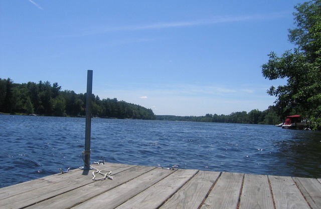5 Bedroom house across the road from Lake, Snowmobiling