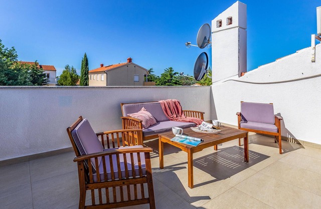 5 bedroom lovely apartment in Medulin