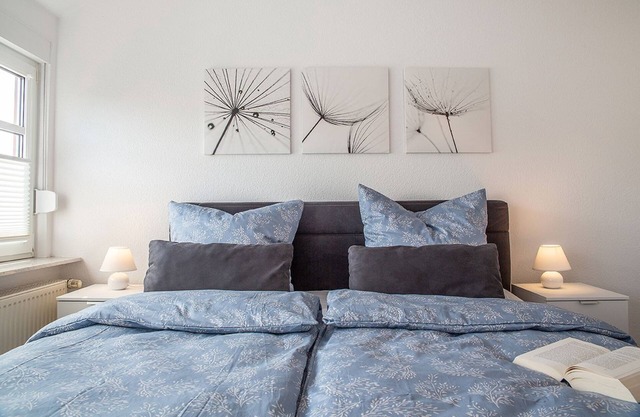50137 "Deichkajüte 6" - pure coziness: The friendly upper floor apartment (with