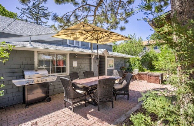 5BR Monument Charm|Walk to Shops & Wedding Venue