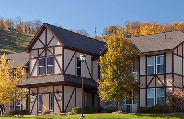 6/30/24 - 7/5/24 for July 4th holiday at Mountain Run at BOYNE 2 BR sleeps 6