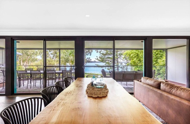 6 BDRM I Serenity at Buff Point