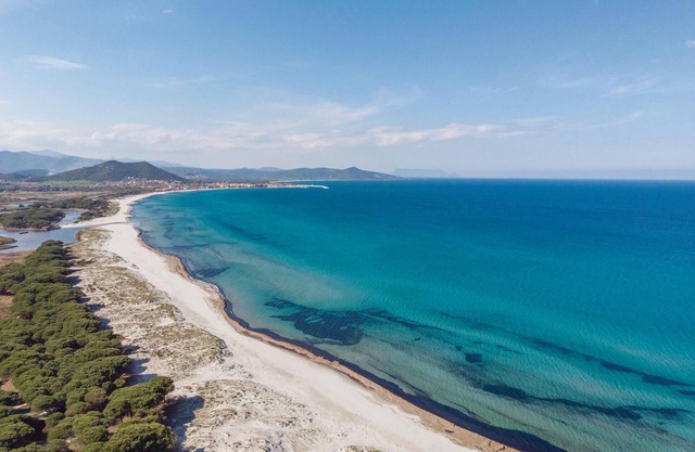 6 bedroom beautiful home in Orosei NU