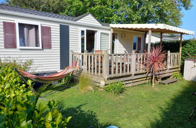 6-person mobile home in Tregunc near Concarneau with water park