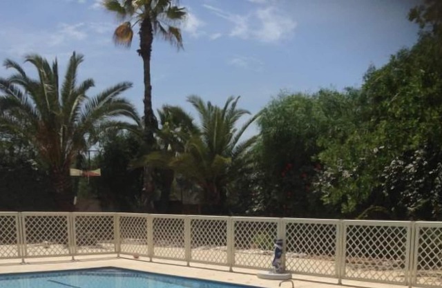 6BR Villa in Caesarea, Private pool, Walk to Beach, Kosher Kitchen
