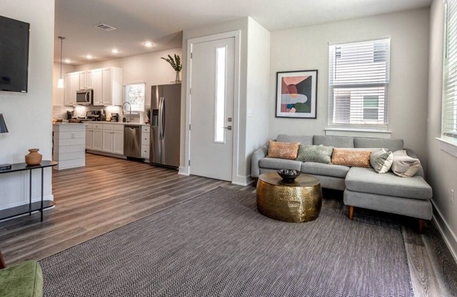 6BRM Brand-New Gem Triplex
