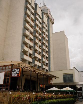 7 Days Hotel Kamyanets-Podilskyi