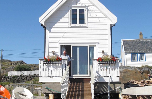 7 person holiday home in Utsira