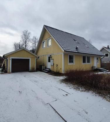 7 sovrum 8 bäddar 9 sovplatser