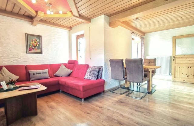 70qm-große Ferienwohnung mit Balkon in ruhiger Lage