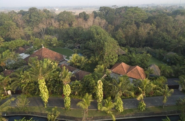 7BR Villa In Tabanan, 12Min Drive To Berawa Beach! - W/Swimming Pool!