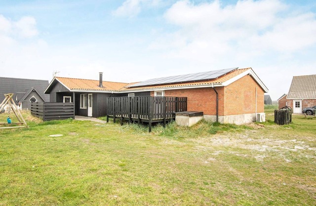 8 person holiday home in Harboøre-By Traum
