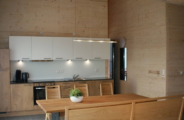 86qm-große Komfort-Ferienwohnung mit Terrasse für 5 Leute, geeignet für Allergiker, waldnah