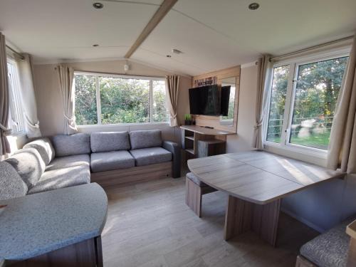 8Berth- SmartTV- CloseToBeach- FamilyFriendly