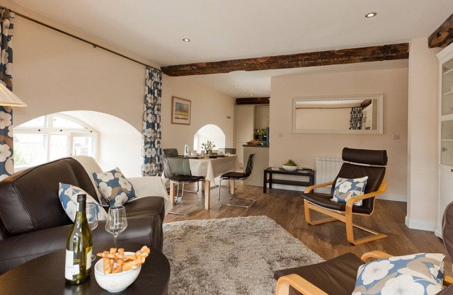 9, ARCHES APARTMENT at the centre of BERWICK upon TWEED