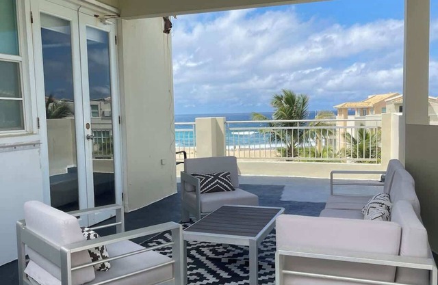 #9 Jobos Beach 4BR, 3BA Penthouse w/Pool Table