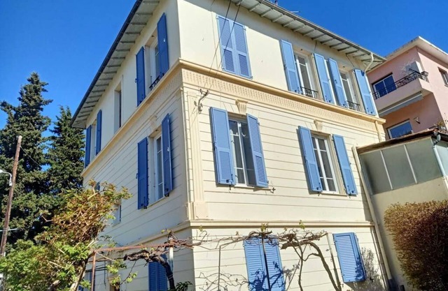 A 8 min à Pied de la Promenade des Anglais Appartement Spacieux